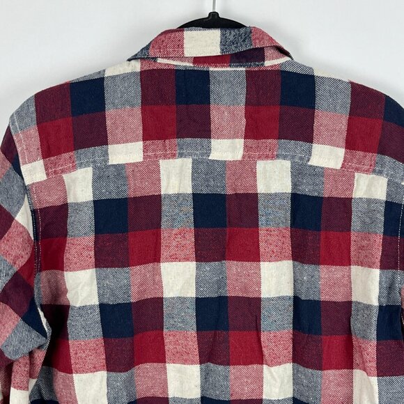 Bluenotes Casual Button Down Shirt Size M Red Blue Check Long Sleeve Pockets Cot - Picture 6 of 8